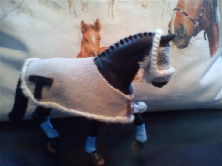 Hjemmelavet Schleich udstyr. - Sommer sæt på malet hest:) billede 5