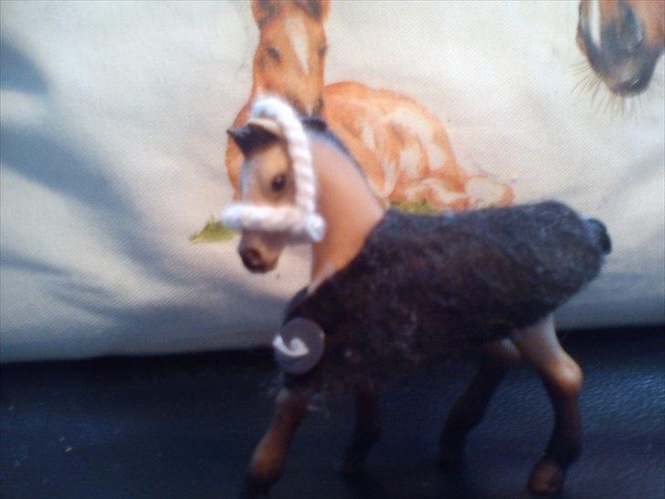 Hjemmelavet Schleich udstyr. - Føl udstyr:) billede 11