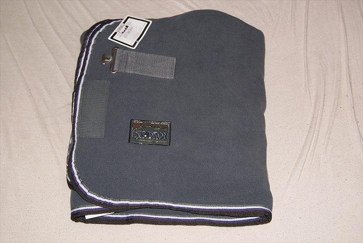 Natrons udstyr - Eskadron fleecedækken. Stone. Str P billede 29