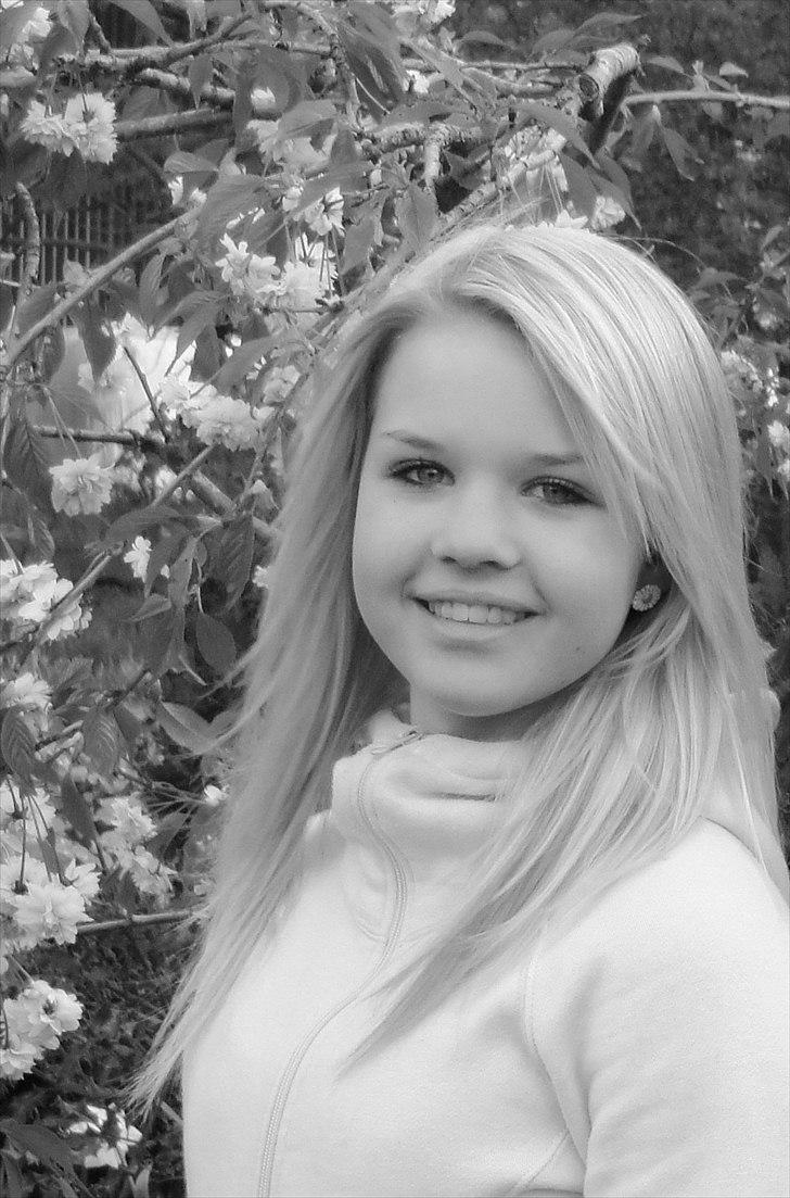 Rikke jørgensen (mig) - Mig i; billede 2