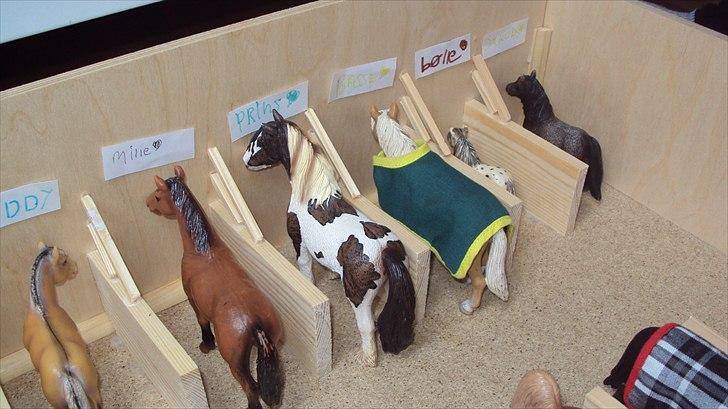 Min Schleich stald - Spiltovene. billede 19