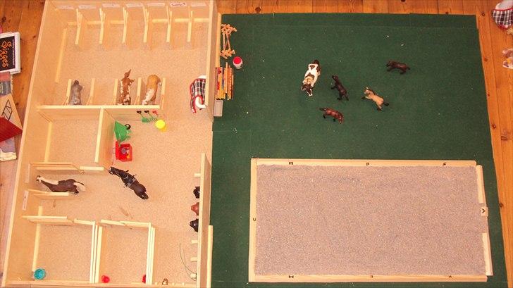Min Schleich stald - Min nye schleich stald billede 1