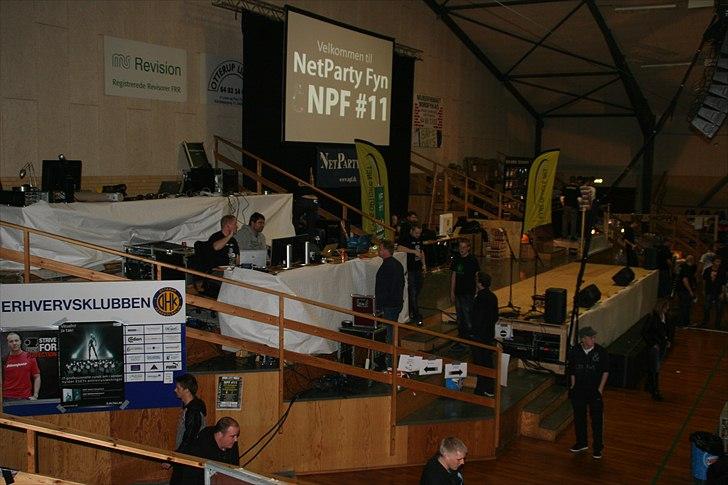 NPF#11 DK'S STØRSTE LAN!  - Scenen igen :-D billede 11