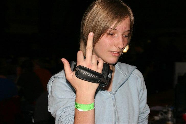 NPF#11 DK'S STØRSTE LAN!  - Signe og jeg filmede en masse dokumentar! :-D billede 19