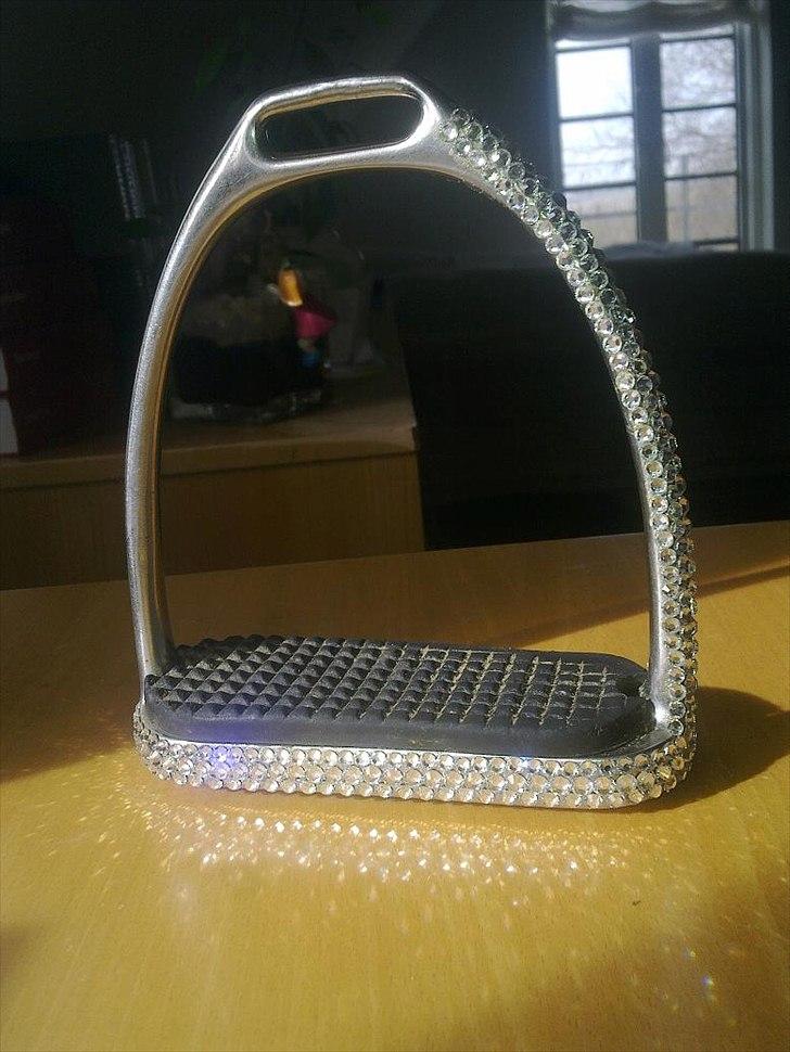 Kreativitet - Stübben stigbøjler med SS16 og SS20 Crystal.  billede 6