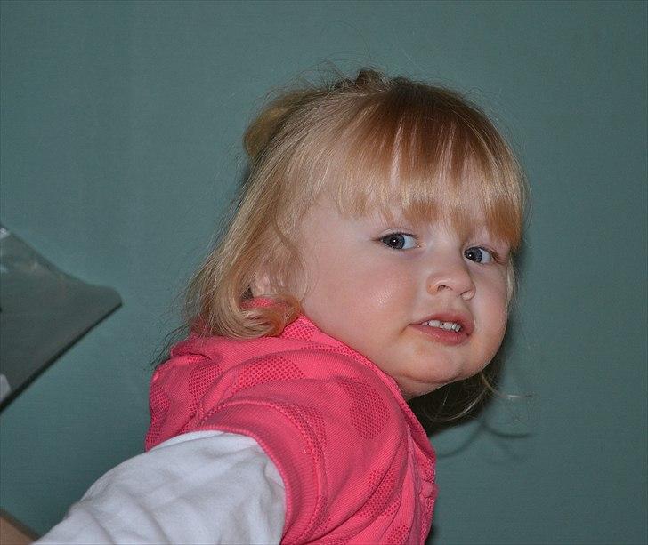 Emma -Min fætters datter:) *NC-foto* billede 28