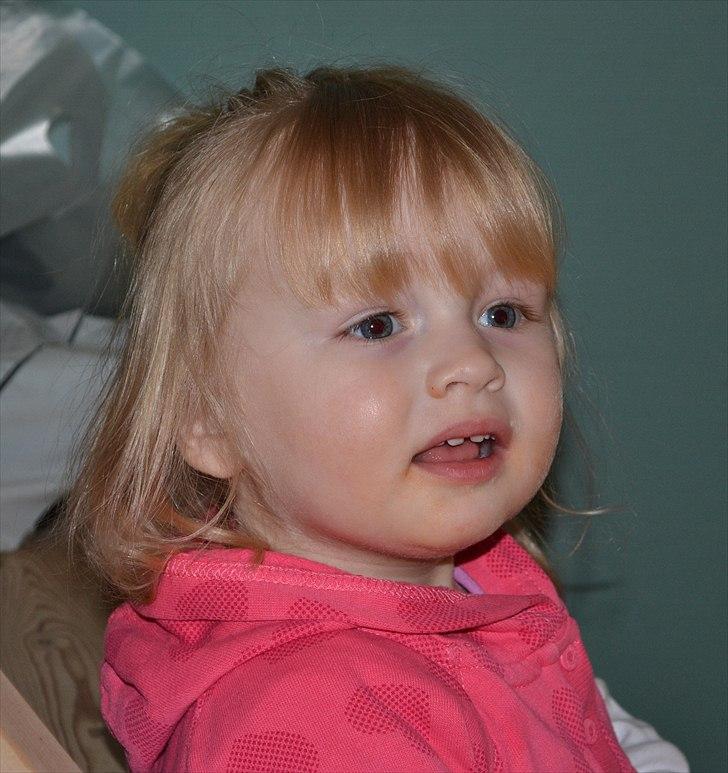 Emma -Min fætters datter:) *NC-foto* billede 32