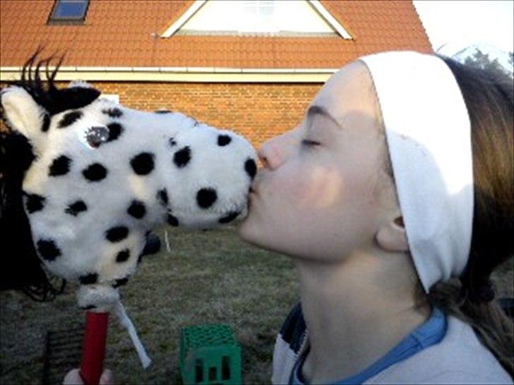 MIN SMUKKE KÆBHEST!!! billede 1