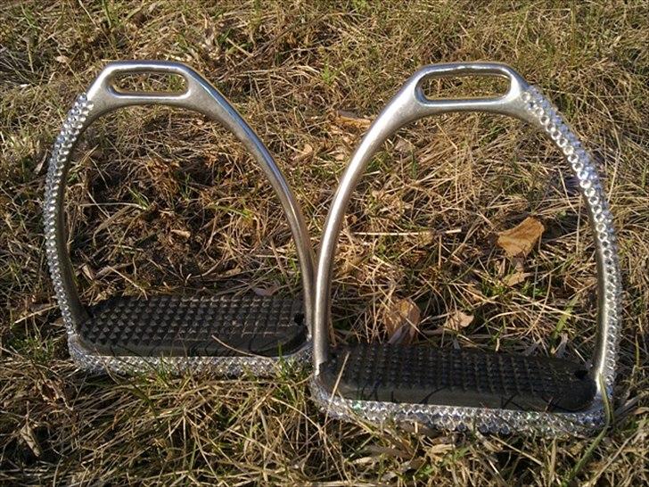 Kreativitet - Stübben stigbøjler med SS16 og SS20 Crystal.  billede 27