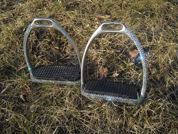 Kreativitet - Stübben stigbøjler med SS16 og SS20 Crystal.  billede 28