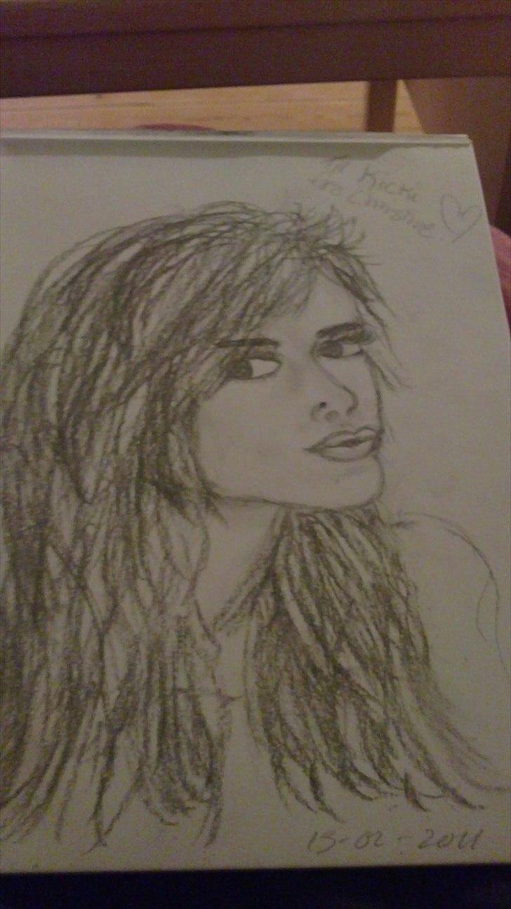 Mine tegninger - Smukke kicki billede 3