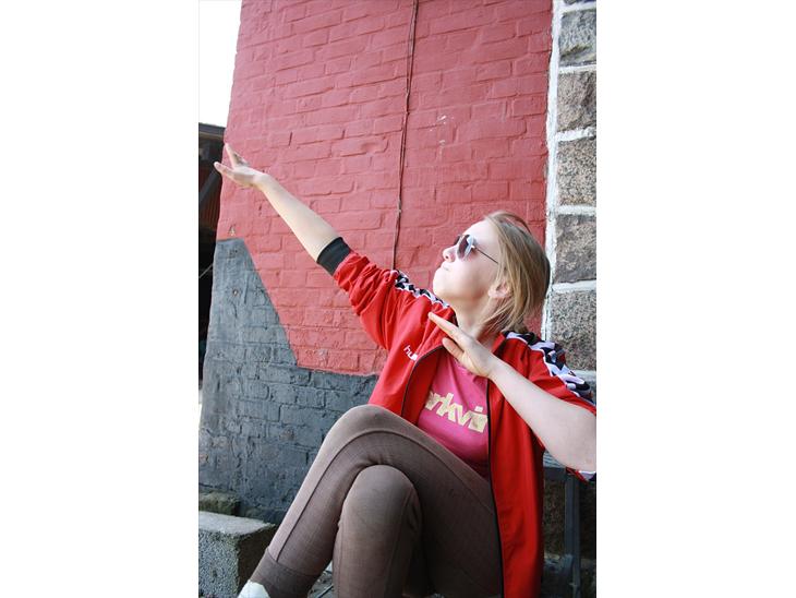 {{currentPhoto.altText}} billede {{currentPhoto.number}}