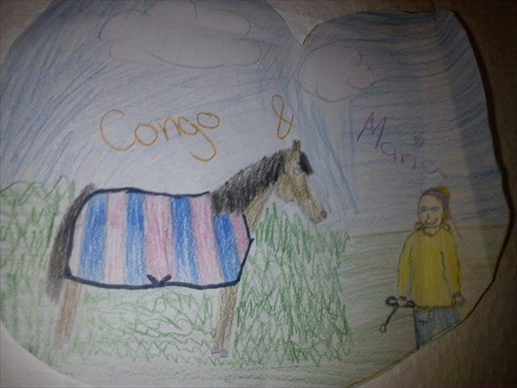 Mine tegninger(Grimme!) - En tegning af mig & Congi jeg tegnede i skolen for laaaang tid siden.. Charlotte har tegnet benene! :-) billede 2