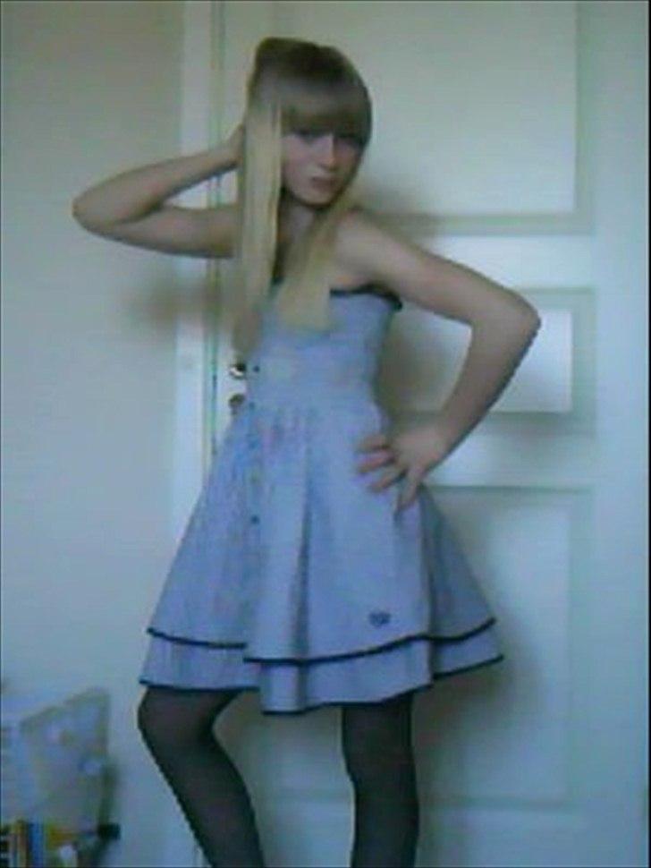 Mine fantastiske veninder :D<3 - Cecilie Lærke Nielsen..<3 billede 6