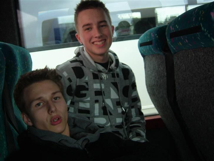 Med klassen i Dublin :) - Carl Johan til venstre og Dennis til højre billede 18