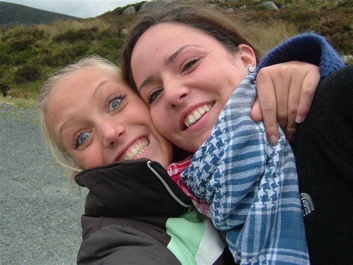 Med klassen i Dublin :) - Line N. til venstre og Tina til højre billede 39