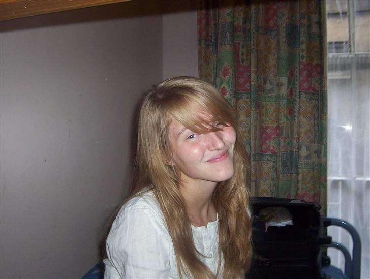 Med klassen i Dublin :) - Michala på vores "hotel" værelse billede 49