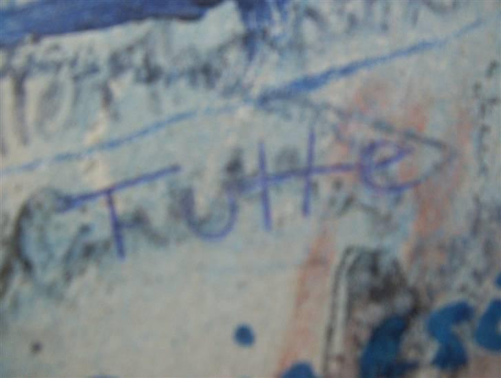 Med klassen i Dublin :) - Jeg skulle da lige skrive mit navn på den berømte væg i Dublin :P billede 62