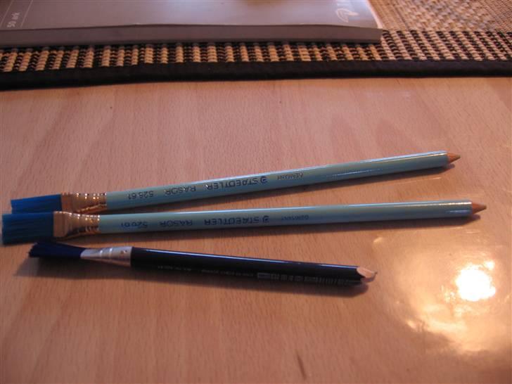 Mine tegneredskaber - Viskelæde som man kan spidse med en blyantspidser billede 7