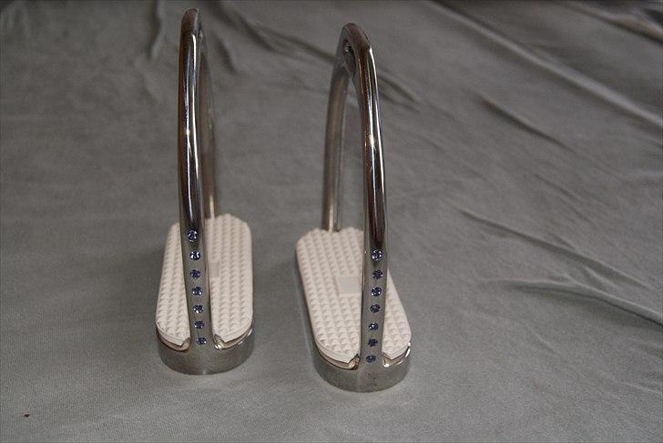 Natrons udstyr - Stigbøjler med lilla sten. 11 cm billede 30