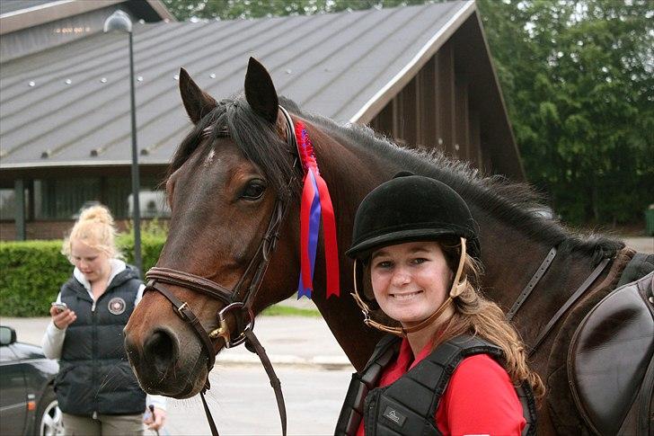 Mig og chrisser til hestestævne i holte billede 4