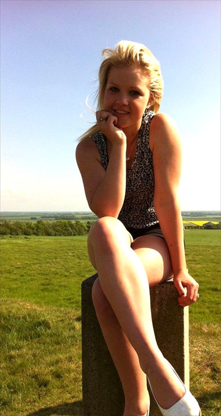 Rikke jørgensen (mig) - Mig i; 

christoffer minskat I: jeg elsker dig mindreng :-* I: billede 21