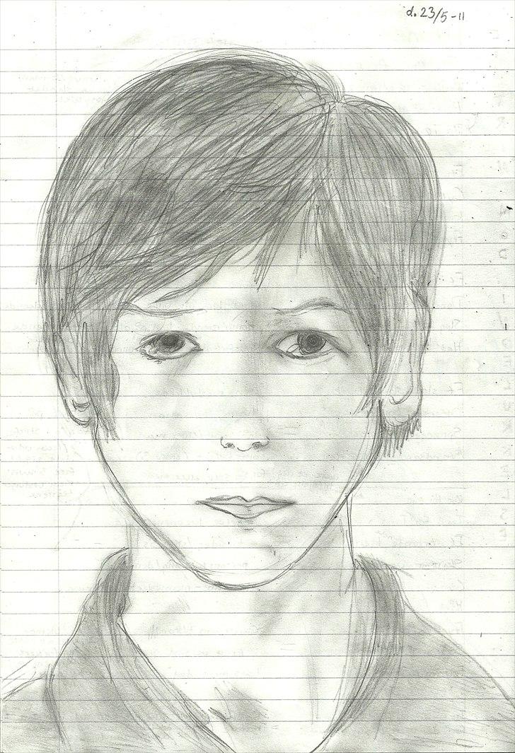 Tegninger :D   - Okay måske ikke lige en frihåndstegning men i hvert fald en tegning jeg rigtig gerne ville dele med jer xD 

Den er tegnet her i dag - mandag den. 23. maj :) billede 360