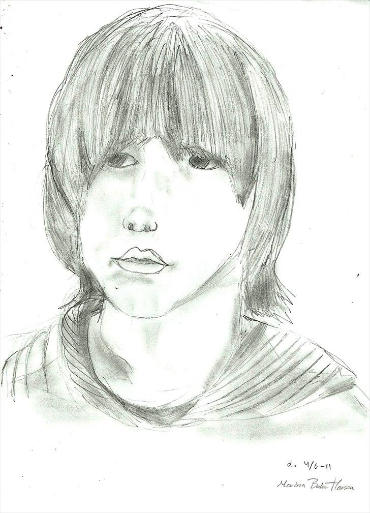 Tegninger :D   - Nyeste profil tegning xD Min far synes den ligner Ron Weasly oO Og siden han sagde har jeg kun set hans ansigt der xD F***ck dig far xDDD! 

Tegnet lørdag d. 4. juni 2011 billede 345