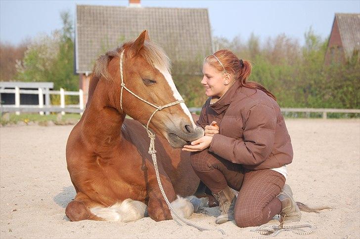 Linette Jessica Christensen - Grunden til jeg elsker mit liv <3 billede 7