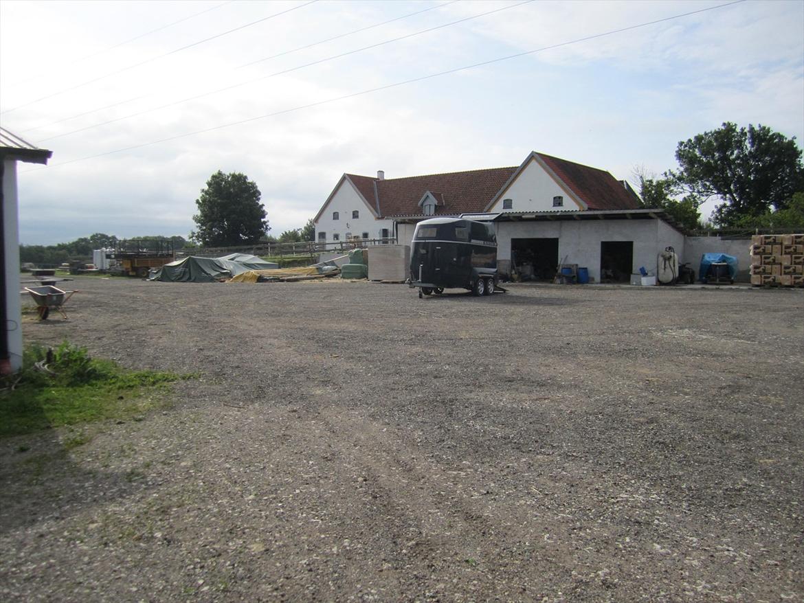 Ridelejr 2011 - Tina Lund - Hjemme - inden vi tog afsted ;o) billede 2