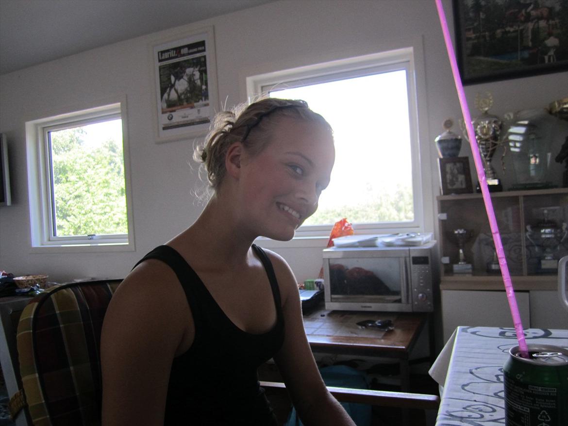 Ridelejr 2011 - Tina Lund - Nanna og et laangt sugerør ;b billede 108