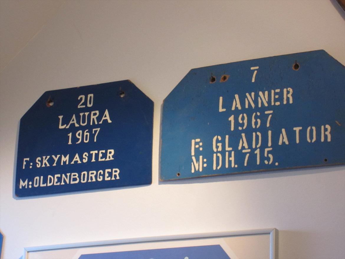 Gardehusarregimentet  - Lauras Navne skilt Fotograf Sabina Østlund  billede 28