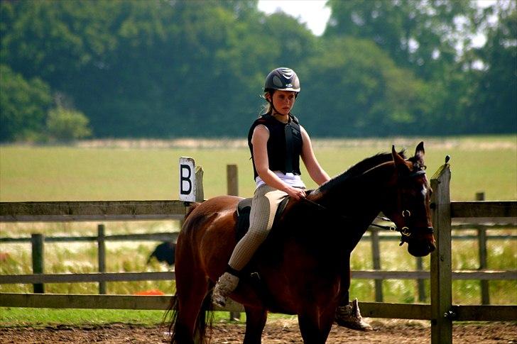 Ridelejr oppe hos Mia lykke nielsen :D billede 86