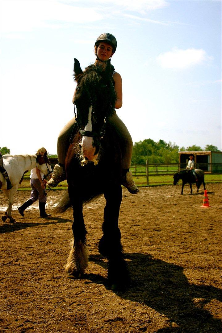 Ridelejr oppe hos Mia lykke nielsen :D billede 94