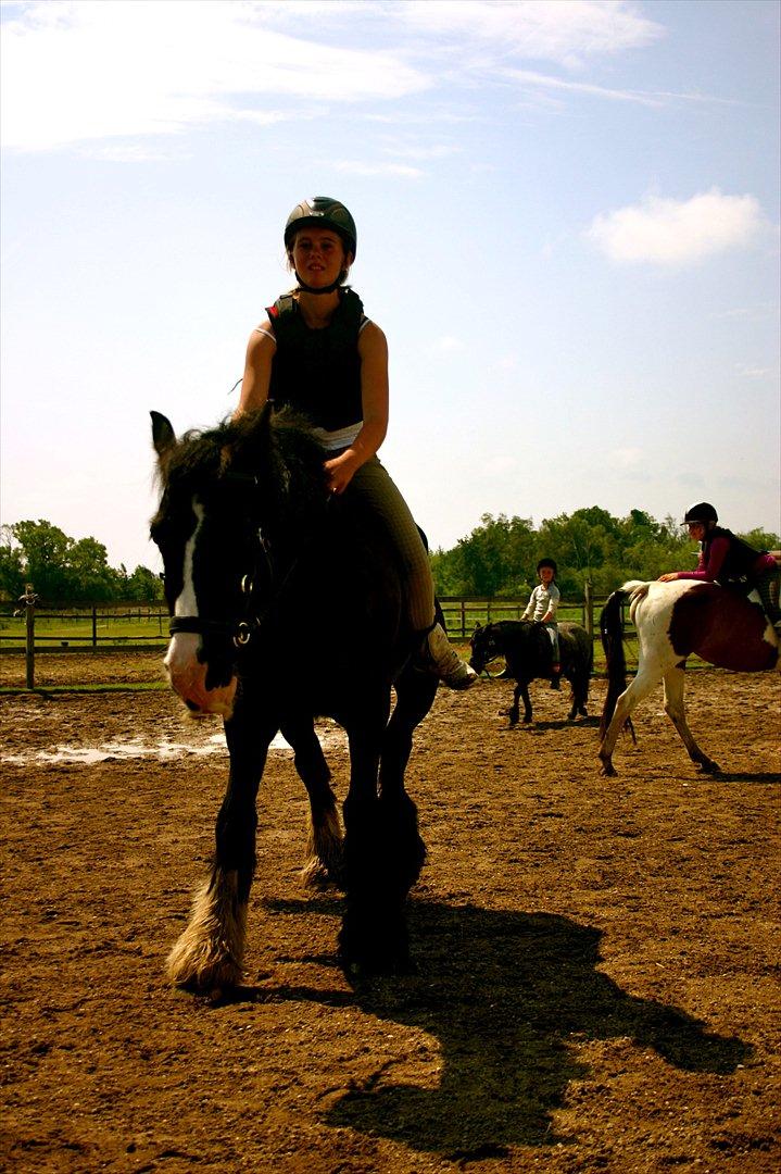 Ridelejr oppe hos Mia lykke nielsen :D billede 96