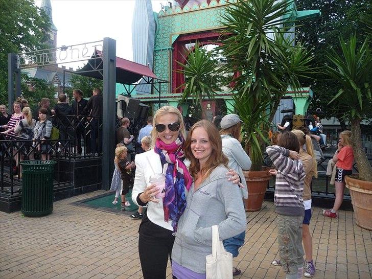 Ridelejr 2011 - Tina Lund - Tivoliii :D Mig og Tina ;) billede 193