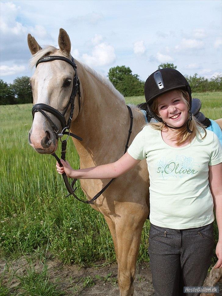 Tegninger :D   - Original billede :) - Fredens Beluga & Maja Viktoria 
 billede 241