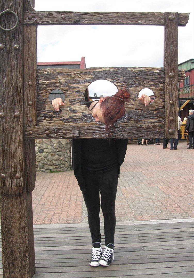 Turen i Djurs sommerland med familien :D 6 august 2011 billede 4