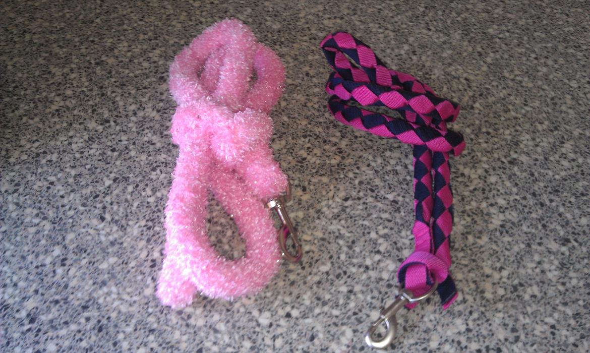 Mit udstyr til hestene. - 2 træktove. billede 72