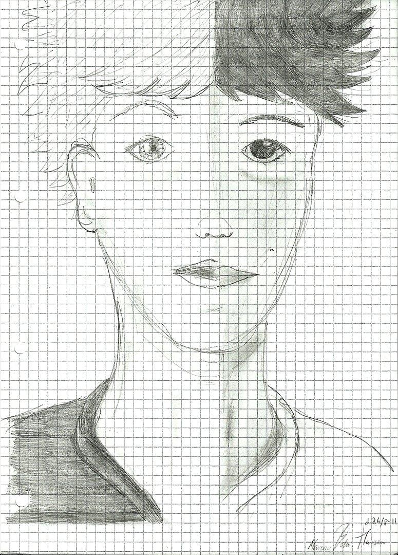 Tegninger :D   - 2 i en - måske lidt svært at se men den venstre side er lidt mørkere i huden (og mørkere hår men det kan man godt se xD :P) og mere afslappet i form af øjne og mund... kan nu alligevel godt lidt højre side :P 
Tegnet fredag d. 26. august 2011 billede 166