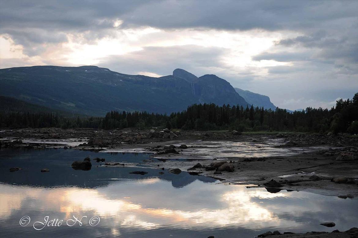 Billeder fra Norge 2011 - Aftenlys ved Eikredammen (Nikon D300s med 17-55 mm f/2,8 objektiv) billede 75