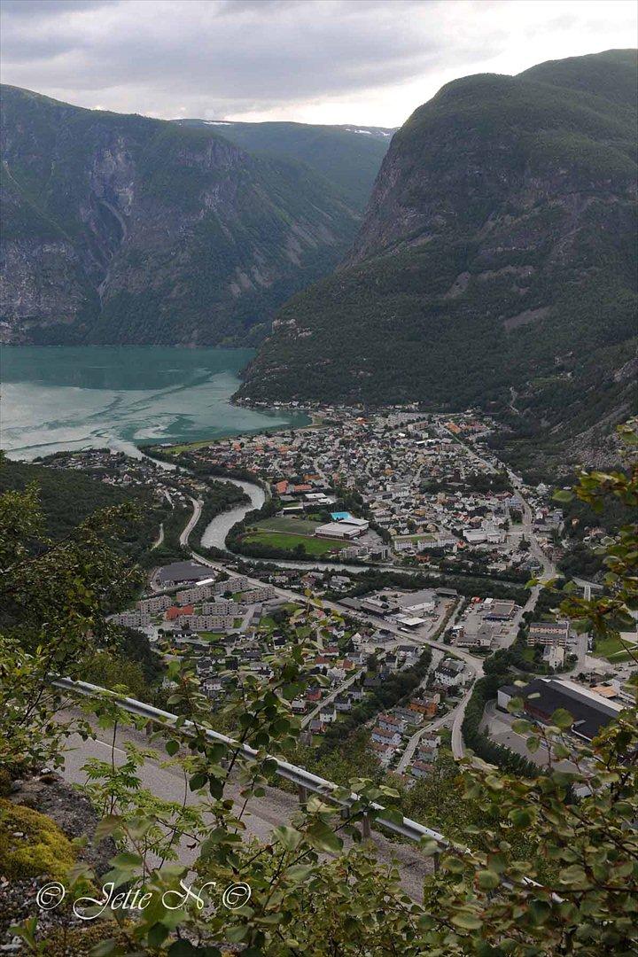 Billeder fra Norge 2011 - Udsigt over Øvre Årdal (Nikon D300s med 17-55 mm f/2,8 objektiv) billede 93
