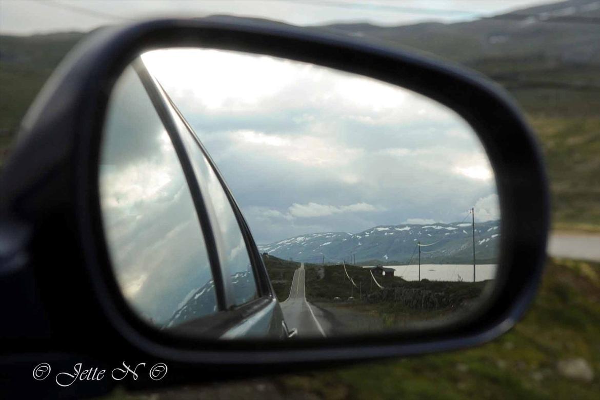 Billeder fra Norge 2011 - Et kig i "bakspejlet" (På vej over fjeldet til Tyinsøen) (Nikon D300s med 17-55 mm f/2,8 objektiv) billede 96