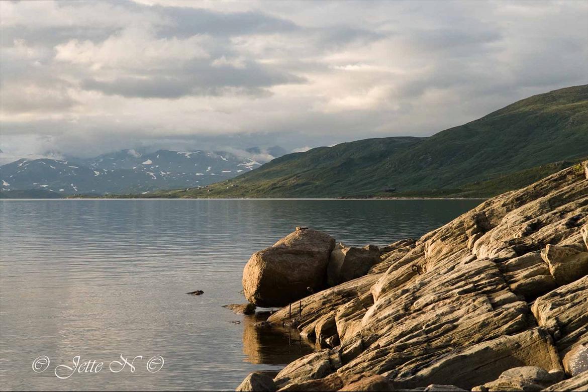 Billeder fra Norge 2011 - Udsigt over Tyinsøen i aftensolen (Nikon D300s med 17-55 mm f/2,8 objektiv) billede 101