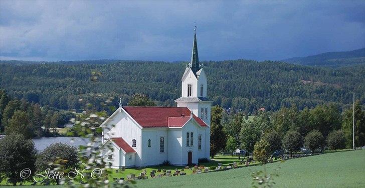 Billeder fra Norge 2011 - Kirken i Krødsherad (Nikon D40 med 18-55 mm II f/3,5-5,6 objektiv) billede 127