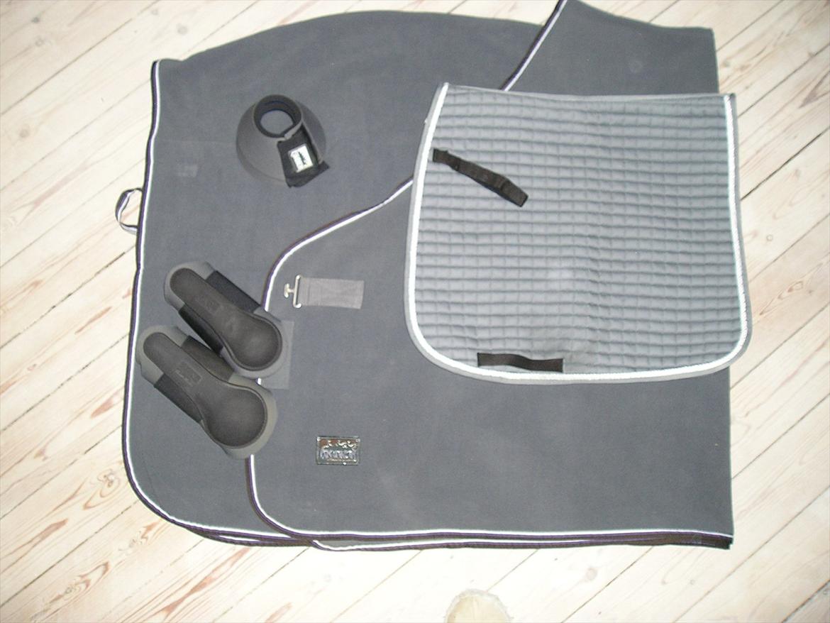 Samba´s udstyr - Bomuld + eskadron klokker + eskadron gamascher billede 30