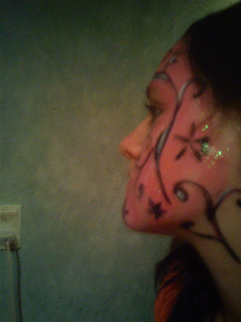 Min malign i hovedt efter fest billede 13