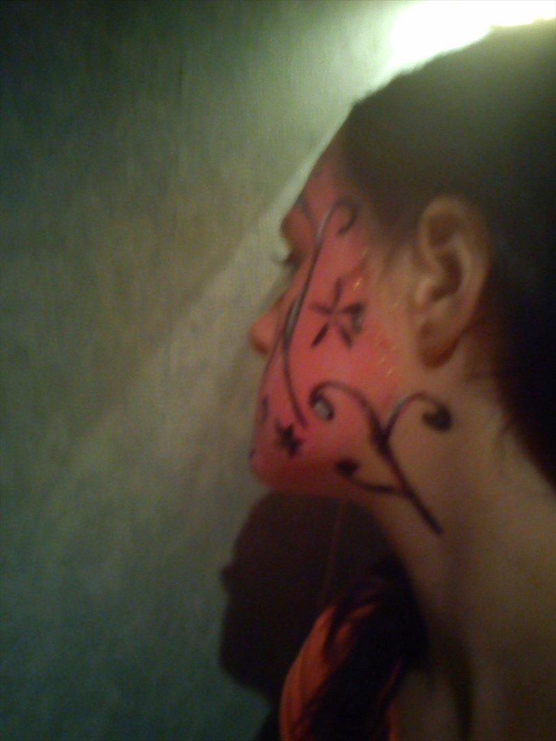 Min malign i hovedt efter fest billede 14