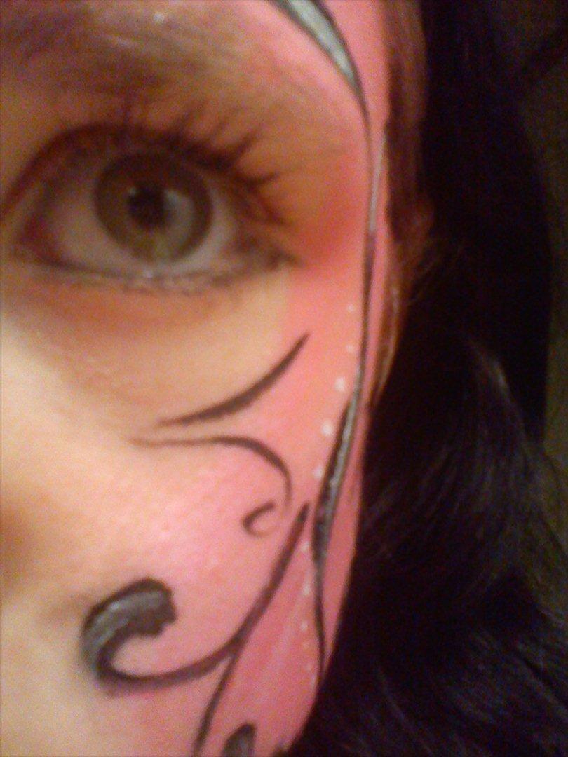 Min malign i hovedt efter fest billede 17