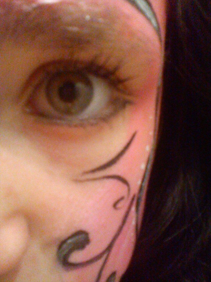 Min malign i hovedt efter fest billede 20